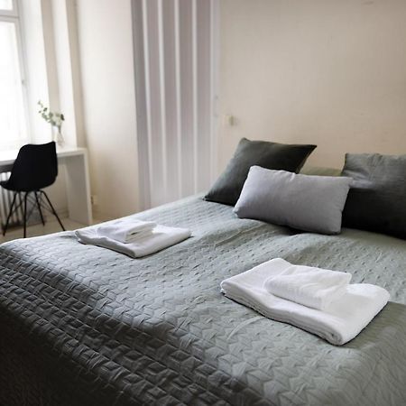 2Ndhomes City Center 2Br Apartment With Balcony And Sauna By Kaisaniemi Park Ελσίνκι Εξωτερικό φωτογραφία