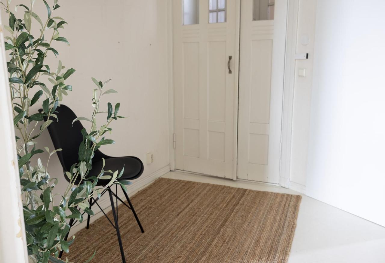 2Ndhomes City Center 2Br Apartment With Balcony And Sauna By Kaisaniemi Park Ελσίνκι Εξωτερικό φωτογραφία